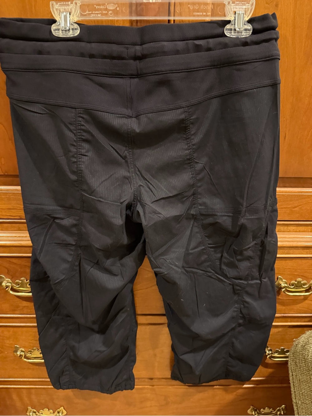 lululemon athletica Black Cropped Performance Pants - Picture 2 of 3